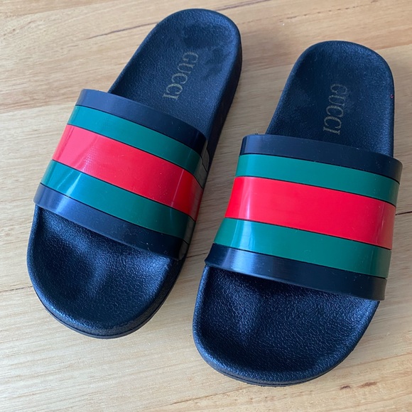 gucci slides 7.5